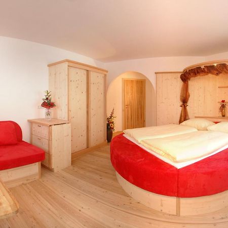 Bed & Breakfast Landhaus Strasser 솔 객실 사진