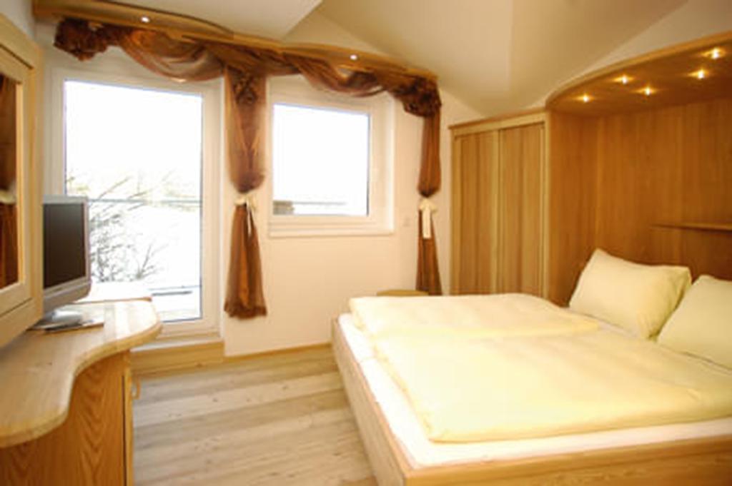 Bed & Breakfast Landhaus Strasser 솔 외부 사진