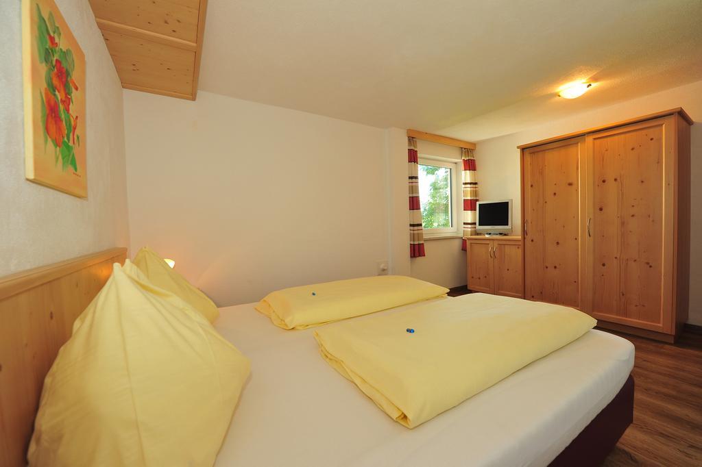 Bed & Breakfast Landhaus Strasser 솔 외부 사진