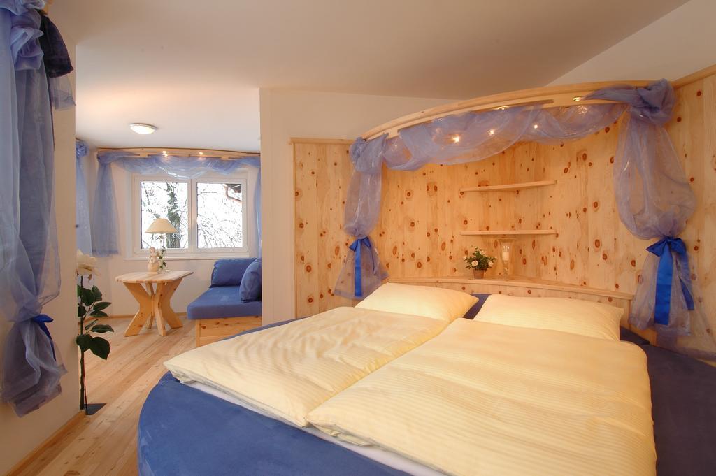 Bed & Breakfast Landhaus Strasser 솔 객실 사진
