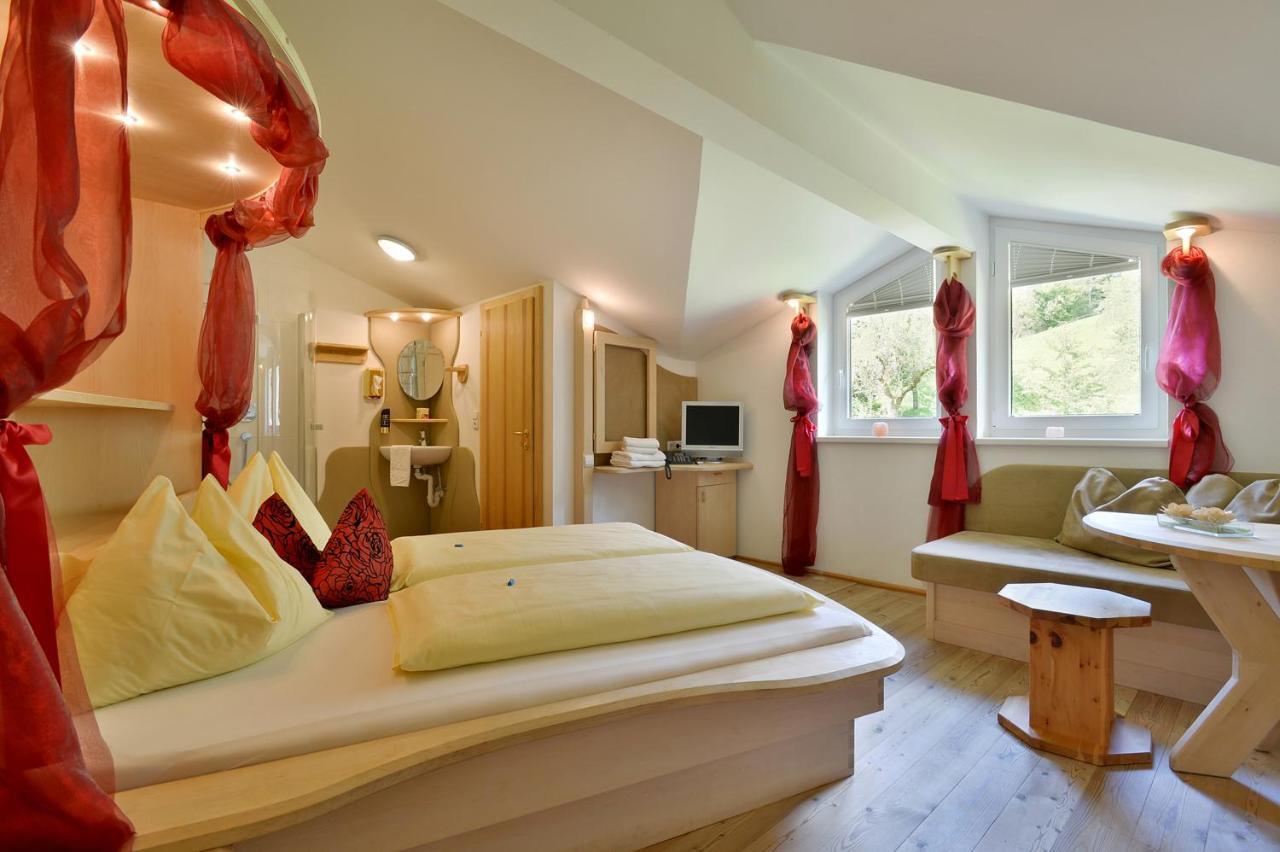 Bed & Breakfast Landhaus Strasser 솔 외부 사진